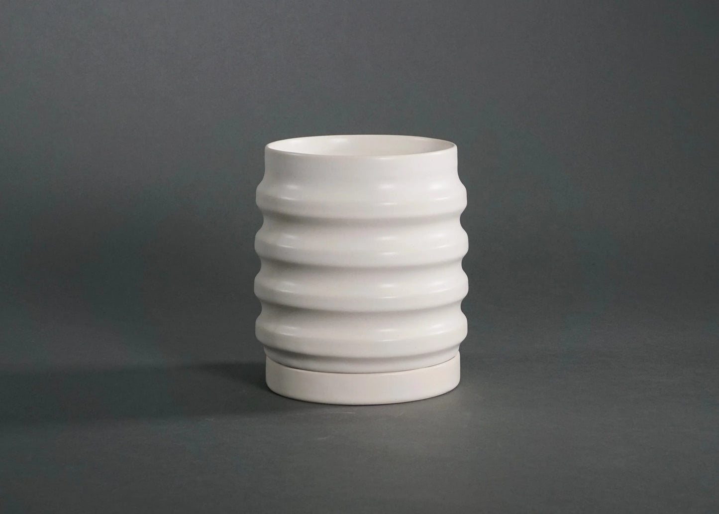 Primera Ceramic Planter - Modern Ridged Plant Pot with Drainage