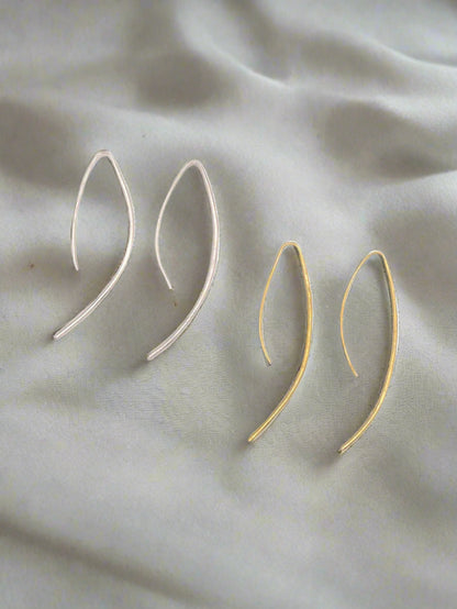 Elegant Curve Drop Earrings