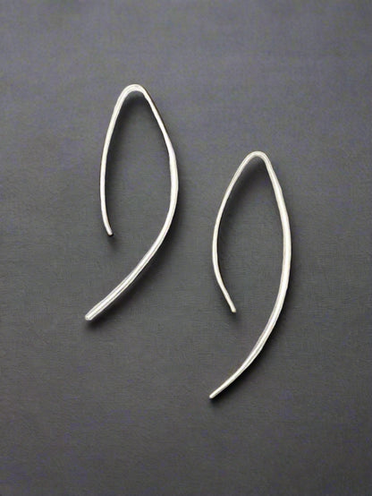 Elegant Curve Drop Earrings