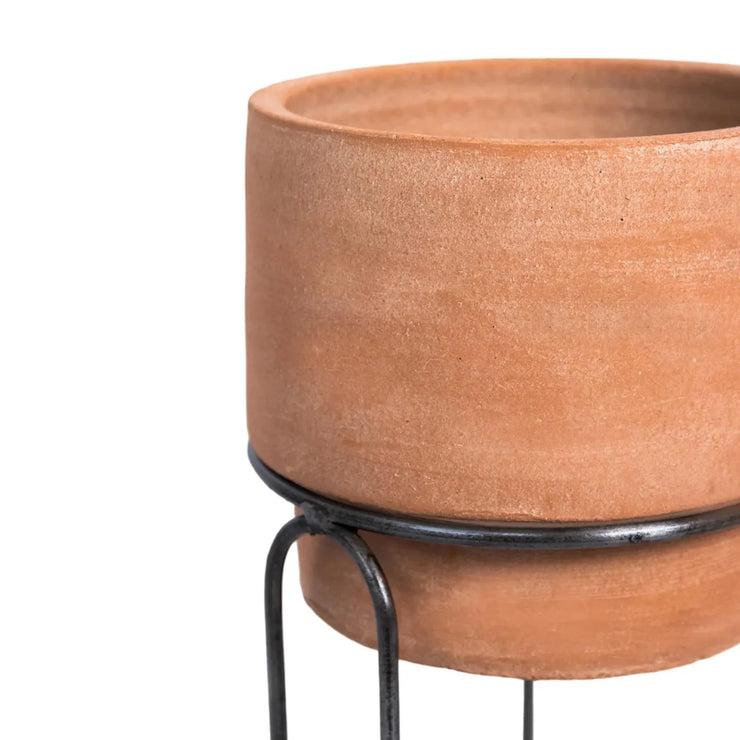 Jaro Medium Terracotta Planter - Fluent Trends