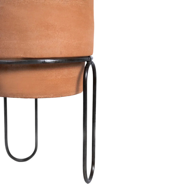 Jaro Medium Terracotta Planter - Fluent Trends