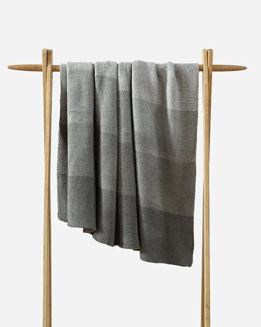 Ombre Lightweight Throw - Fluent Trends