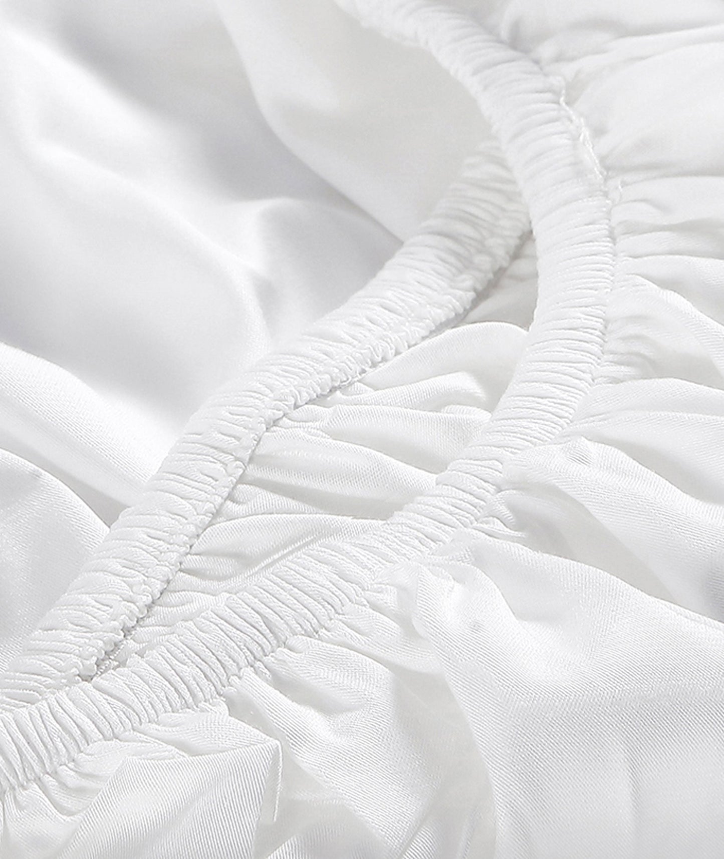 Premium Lumière Fitted Sheet