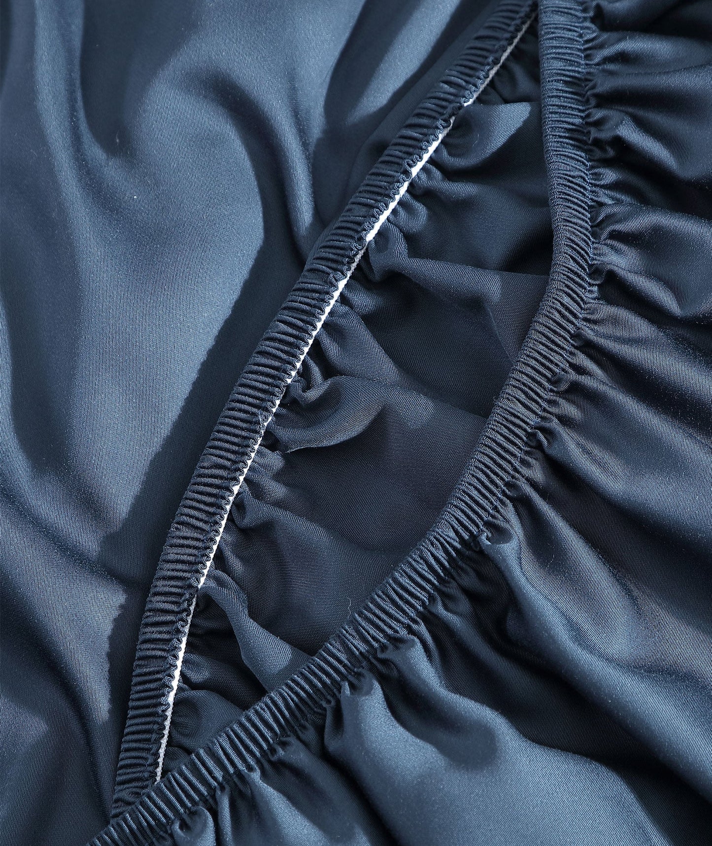 Premium Lumière Fitted Sheet