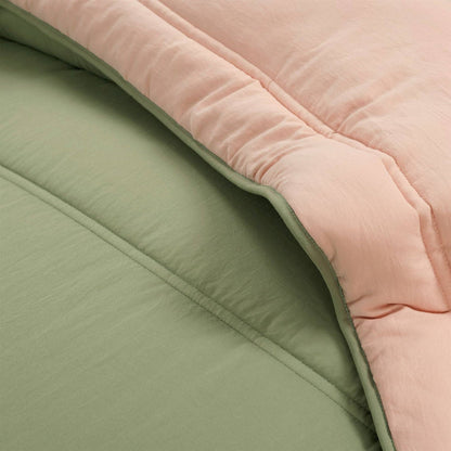 Twin/XL Soft Lightweight Reversible Quilted Comforter Set in Green/Pink Melrose Home Design