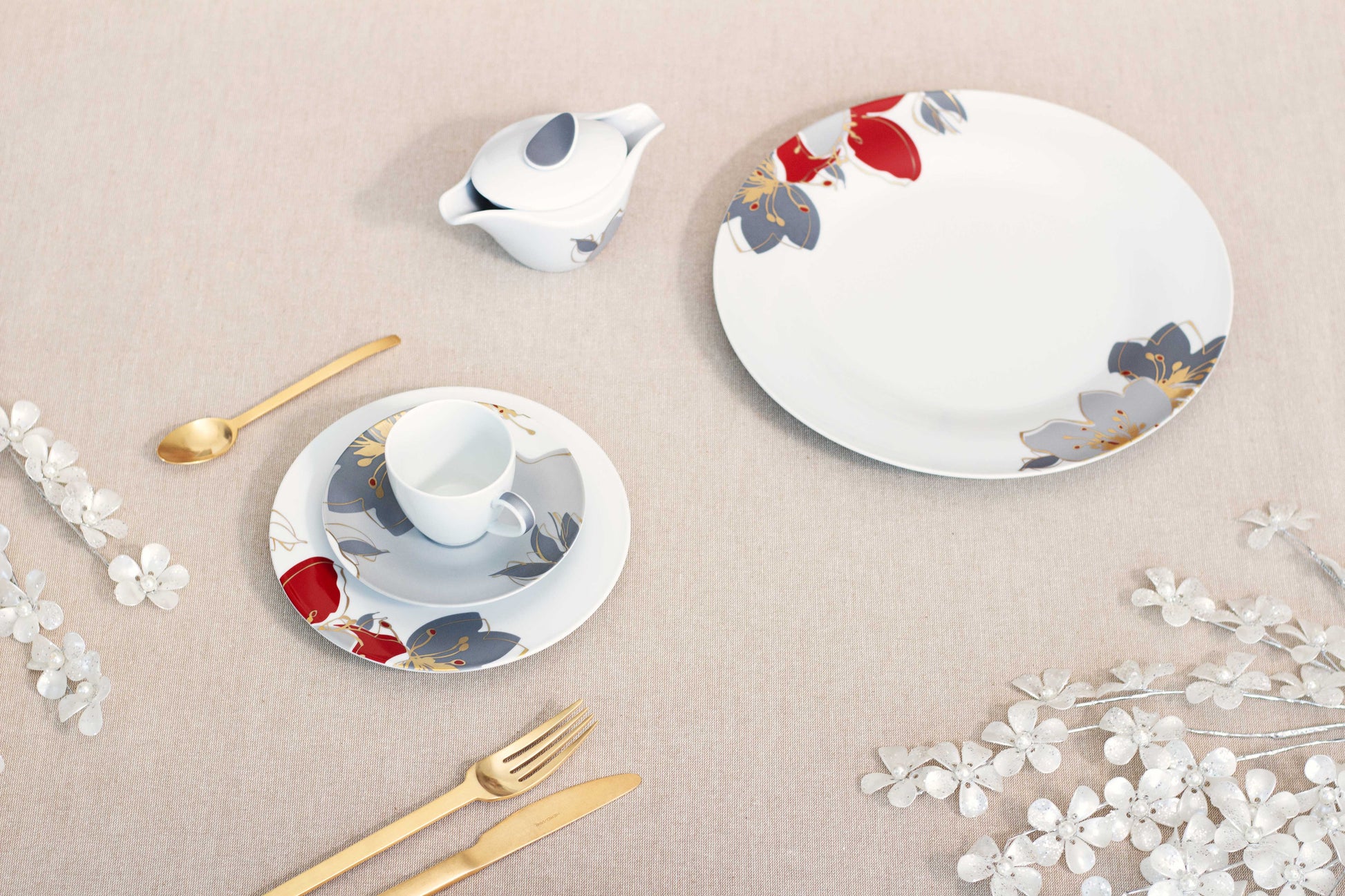 Nectar 18-piece Dinner Setting - Fluent Trends Dinnerware Sets
