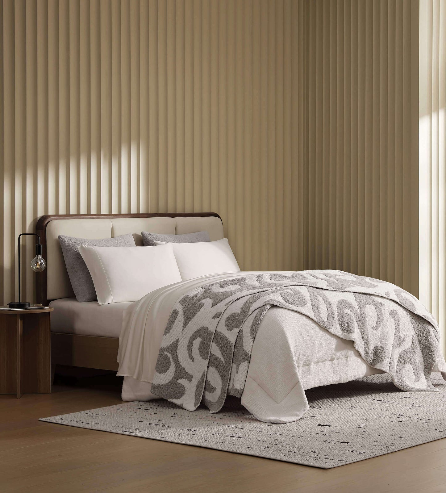 Snug Casablanca Bed Blanket