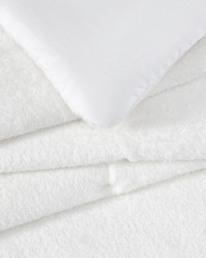 Cloud Silque Stitch Comforter