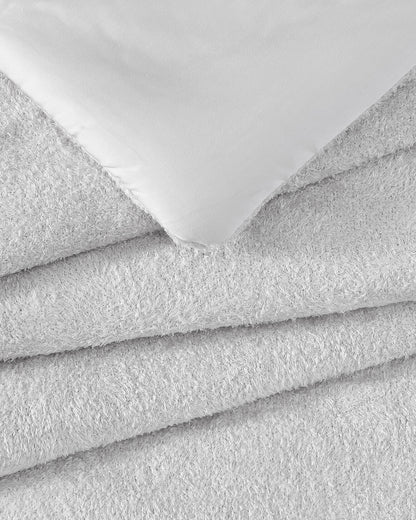 Cloud Silque Stitch Comforter