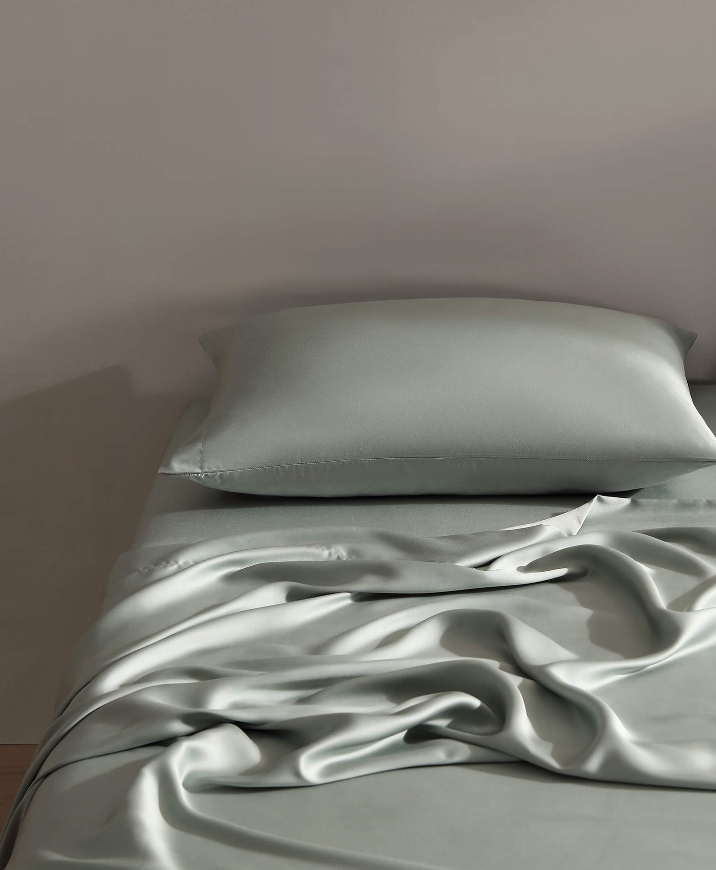 Silky Lyocell Sheet Set