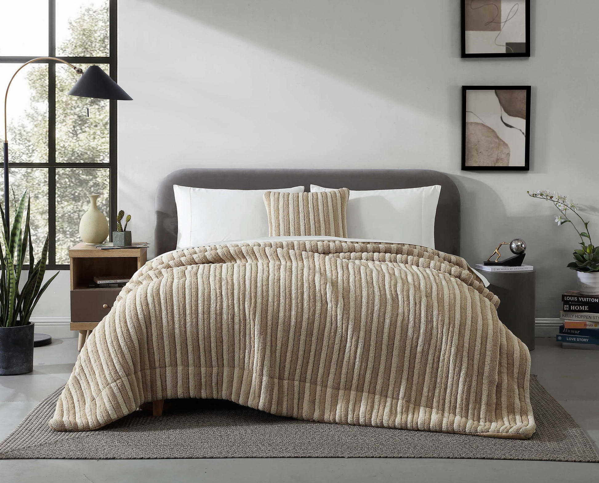 Snug Piped Comforter Sunday Citizen