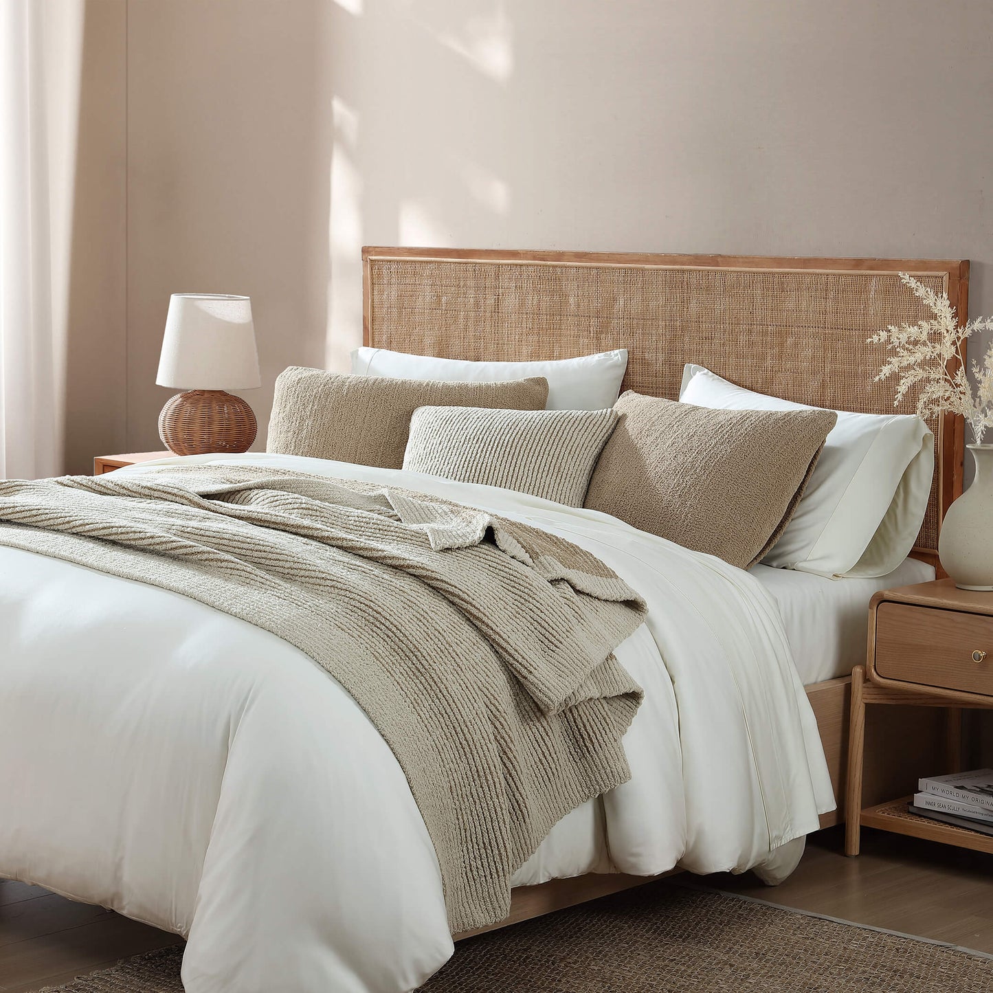 Two-Tone Ribbed Bed Blanket | Last Chance