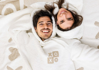 XO Snug Lap Throw
