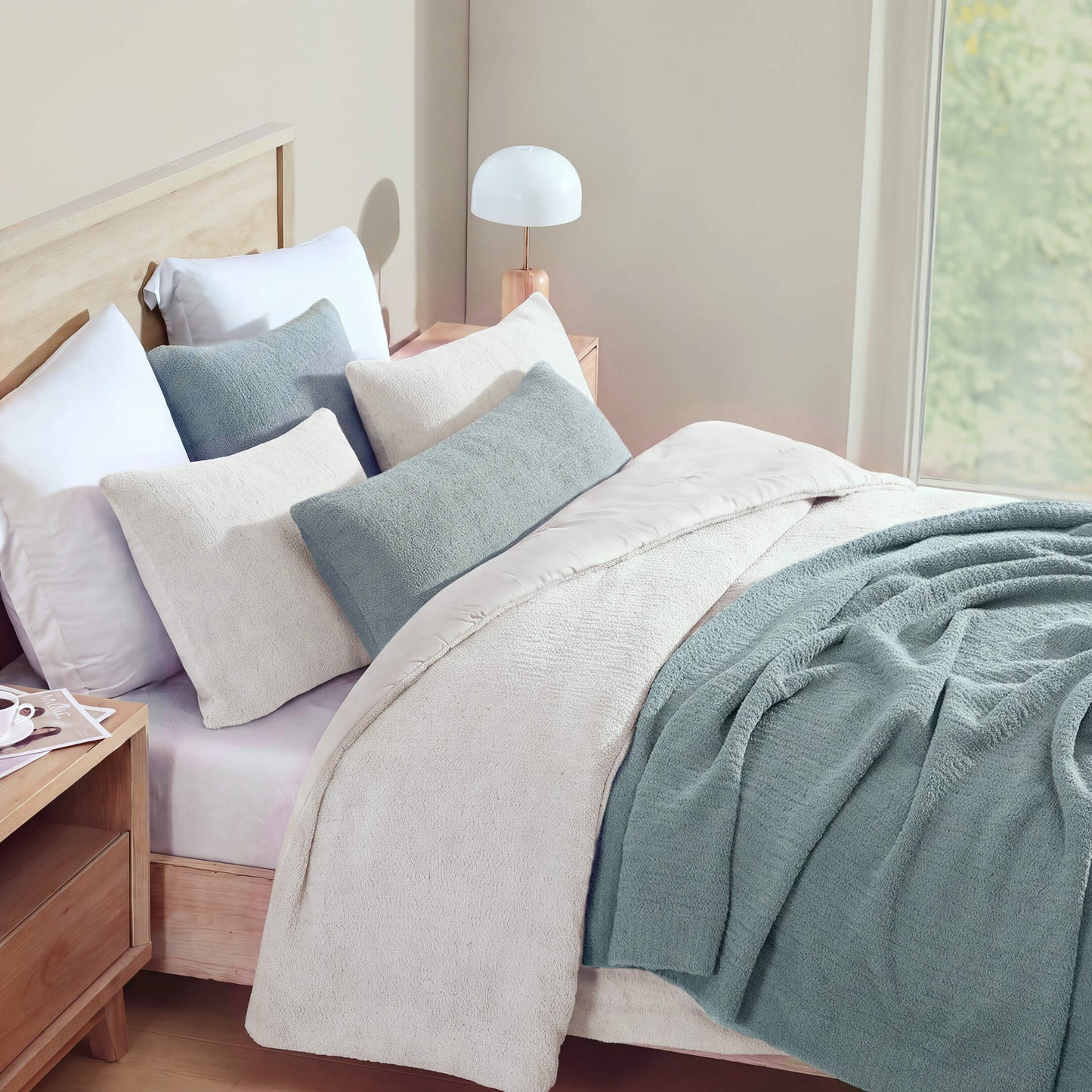 Snug Bed Blanket