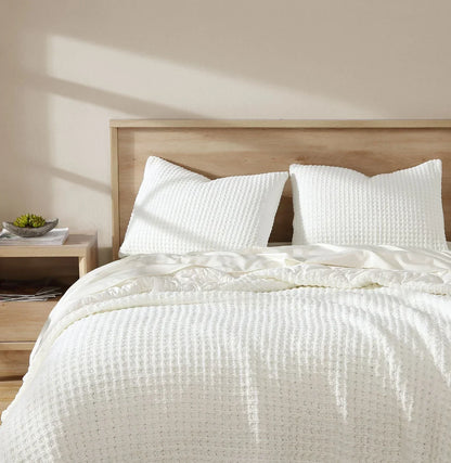 Snug Waffle Comforter Queen - Bamboo & Recycled Fill | Queen King Cal King
