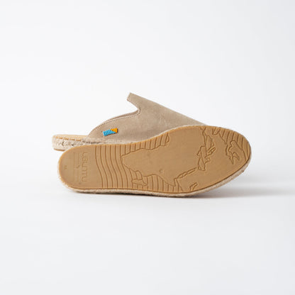 Lamu Mule - Sand