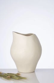 Mosco Cream Vase - Fluent Trends