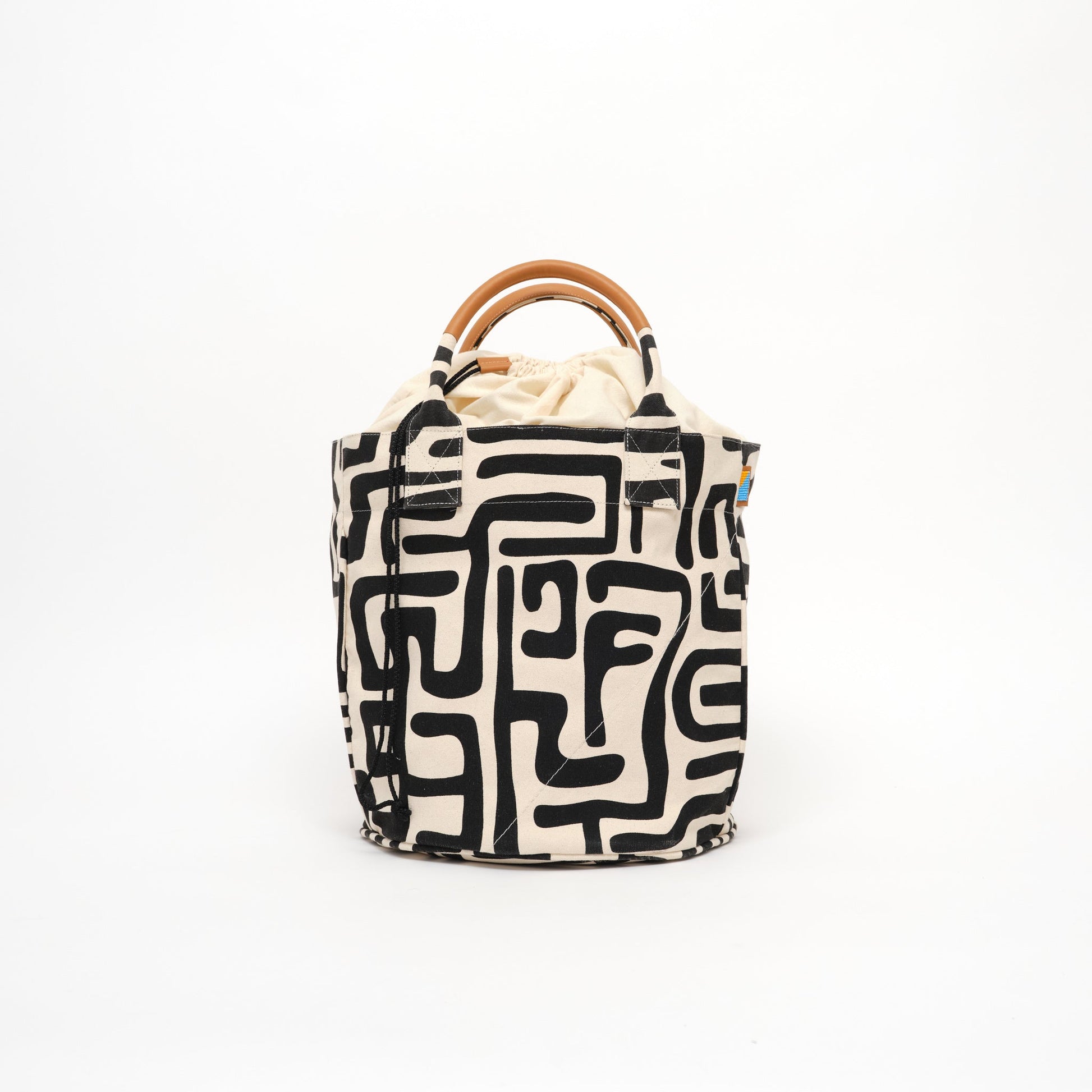 Weekender Bag - Black Kuba Powered by People