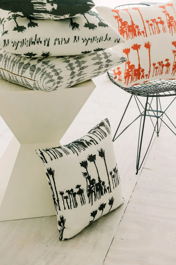 Avenida in Bosque 18" x 18" Pillow - Fluent Trends