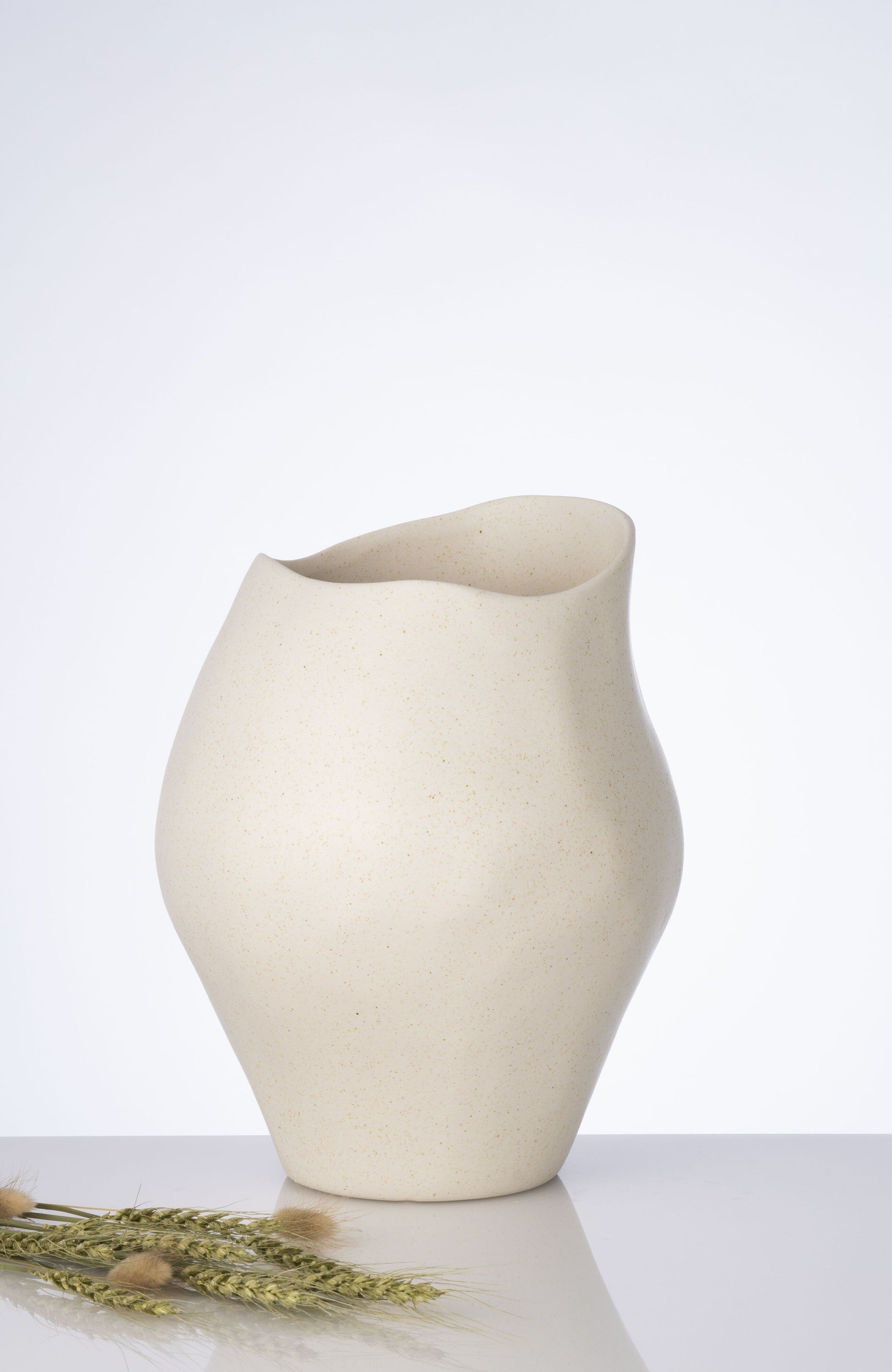 Mosco Cream Vase Powered by People