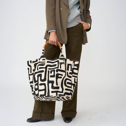 Weekender Bag - Black Kuba Powered by People