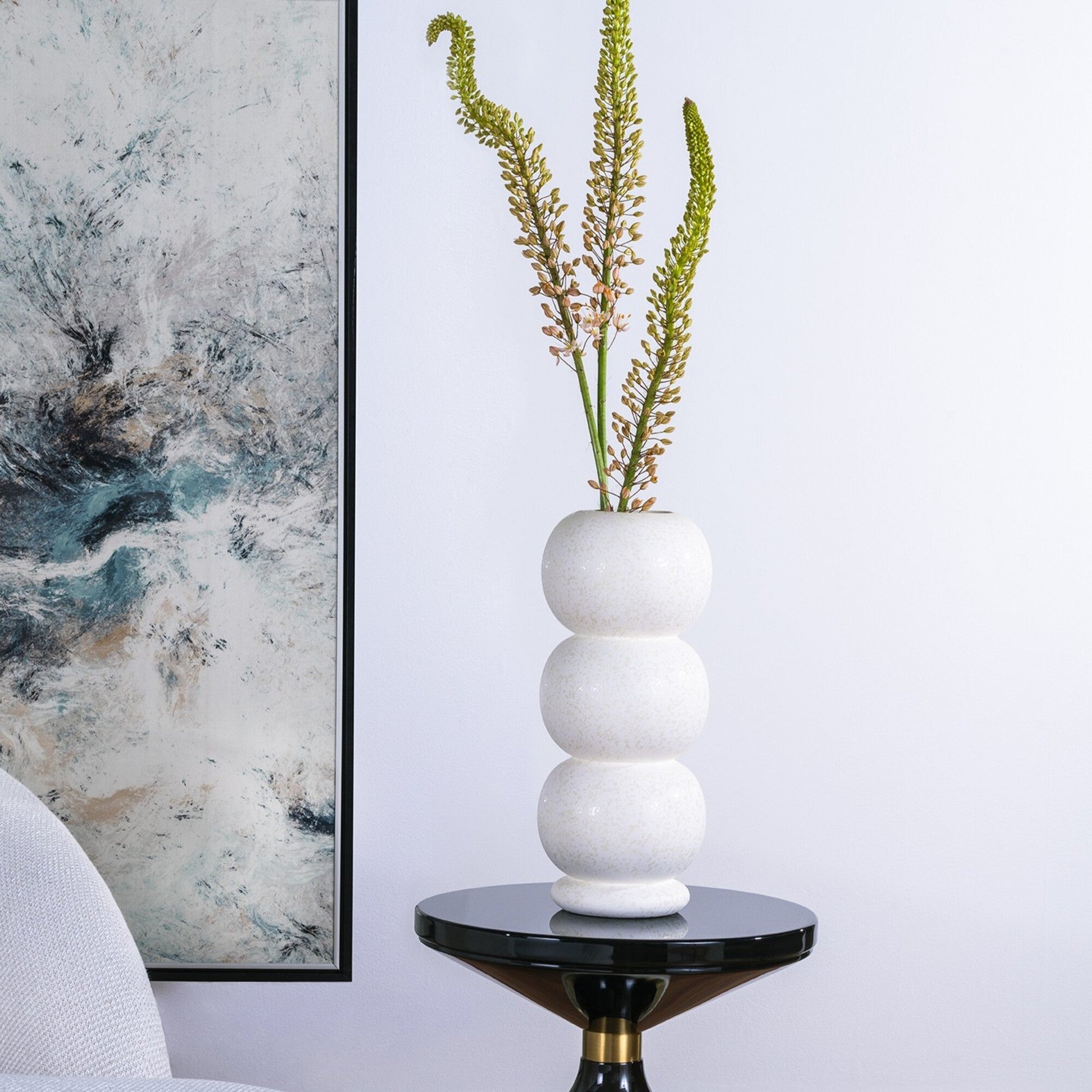 Stacked & Chic Vase Powered by People