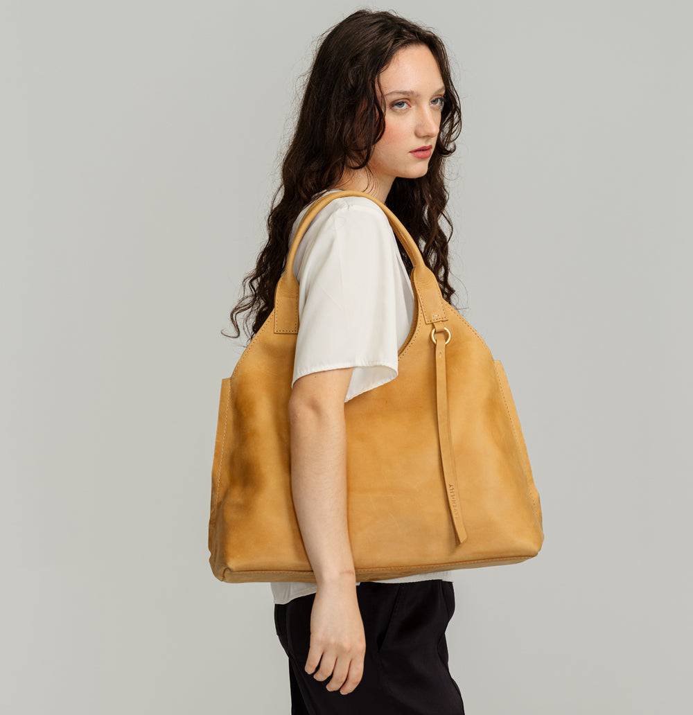 Lady Bird Tote | Natural Leather