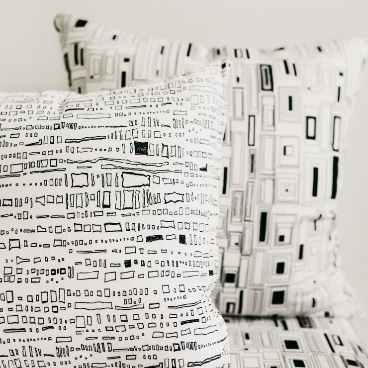 Capistrano in Clairvoyant 20" x 20" Pillow - Fluent Trends