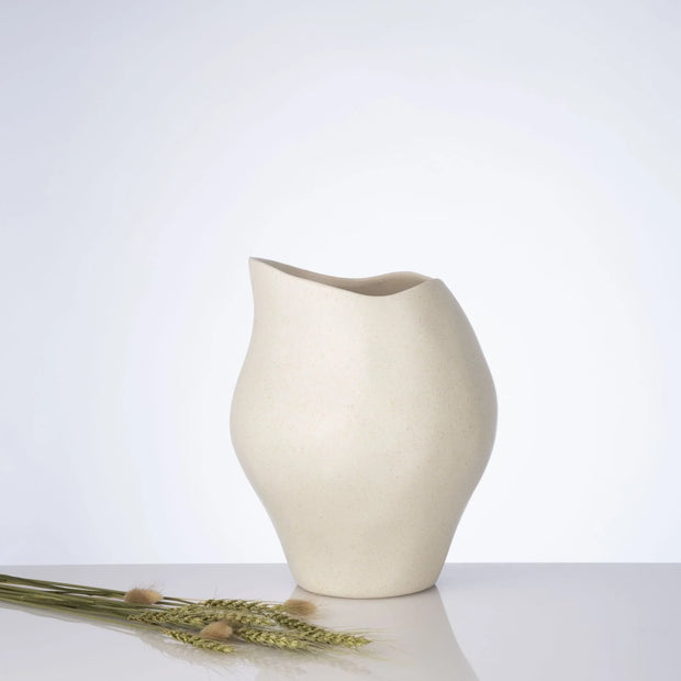 Mosco Cream Vase - Fluent Trends