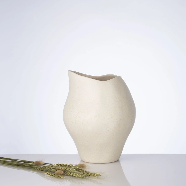 Mosco Cream Vase - Fluent Trends