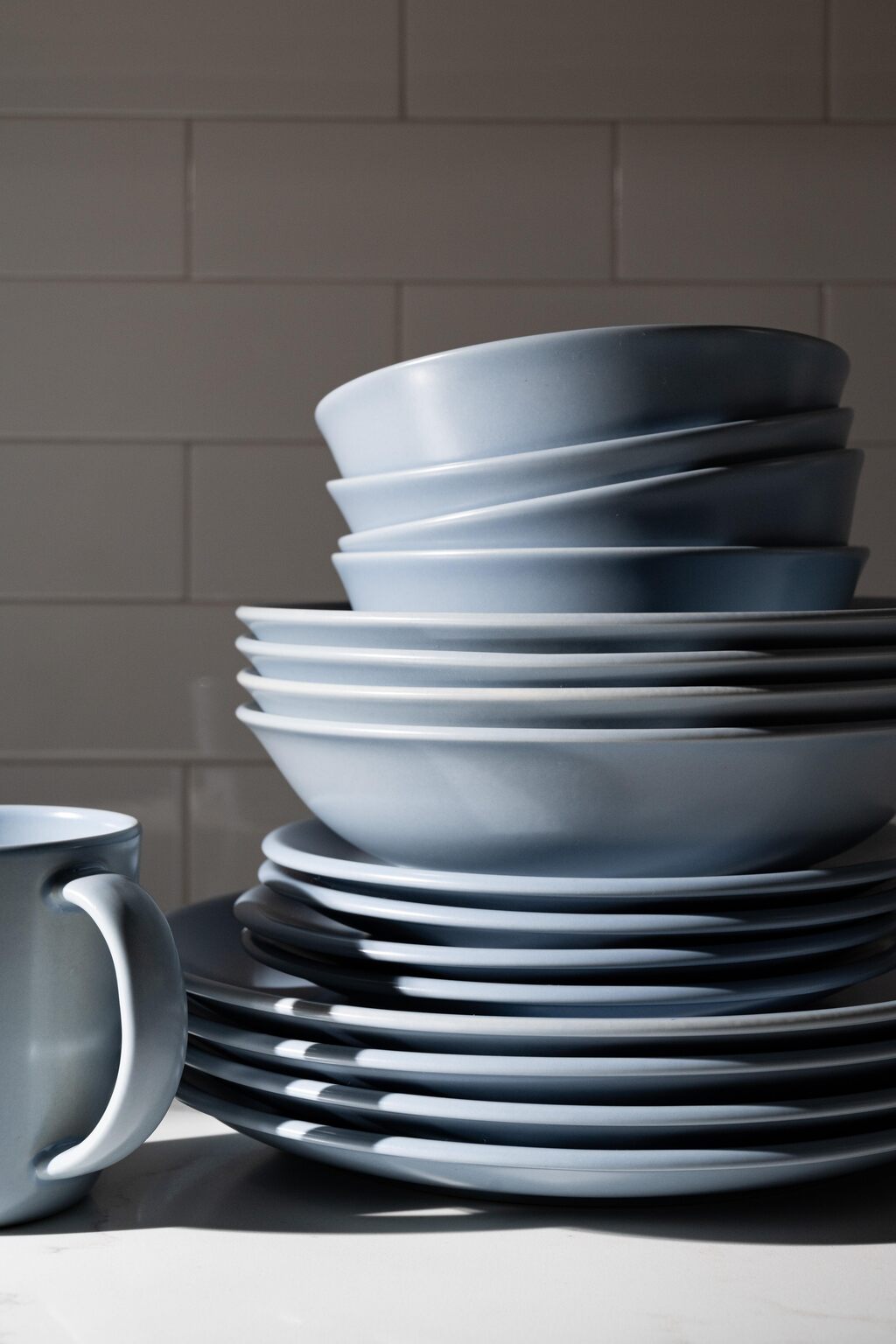 The Legacy Collection Dinnerware (20-pieces)