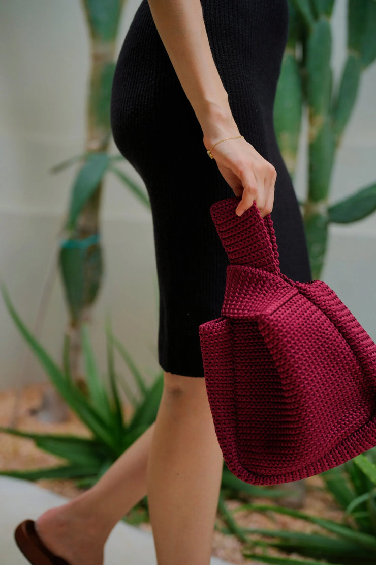 Mackenzie Knit Clutch in Maroon - Fluent Trends