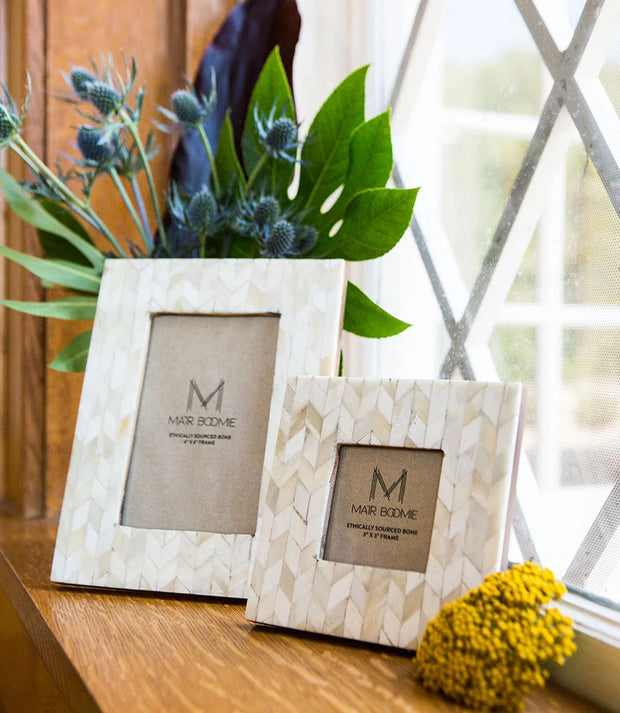 Artemis 4x6 Picture Frame - Fair Trade Hand Carved - Fluent Trends