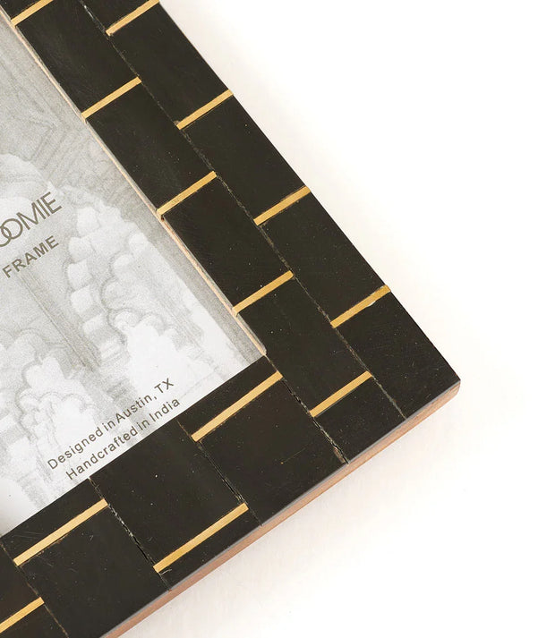 Andhera Dash 4x6 Black Picture Frame - Hand Carved Horn, Brass - Fluent Trends