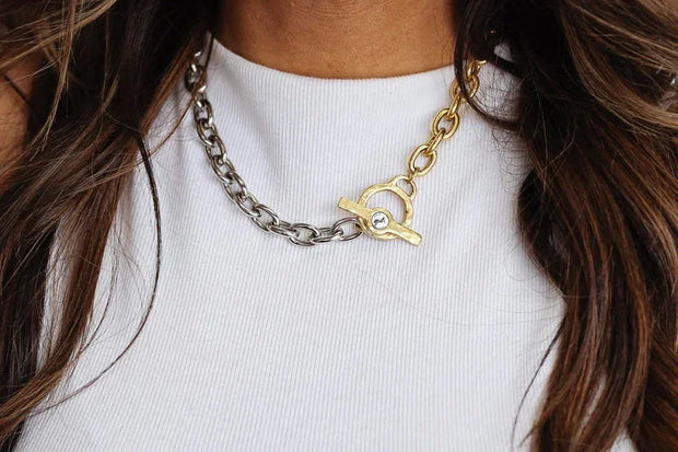 Blair Oval Chain Necklace - Gold-Plated Statement Jewelry - Fluent Trends