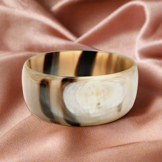 Horn Bangle - Wide