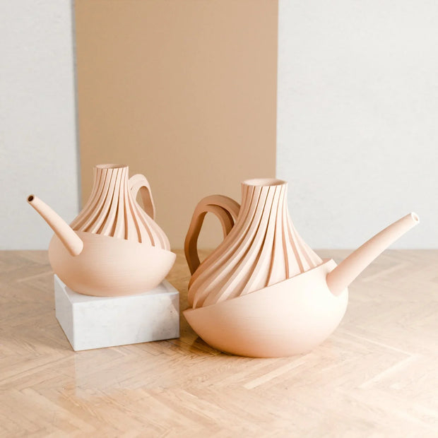 REVOLVE Watering Can - Fluent Trends