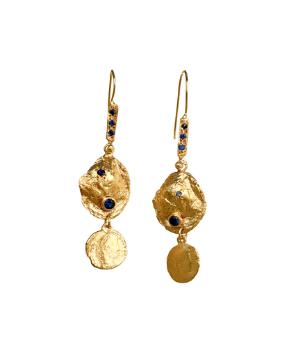 Gold vermeil sapphire pavé hook coin drop earrings with hammered texture and blue stone detail