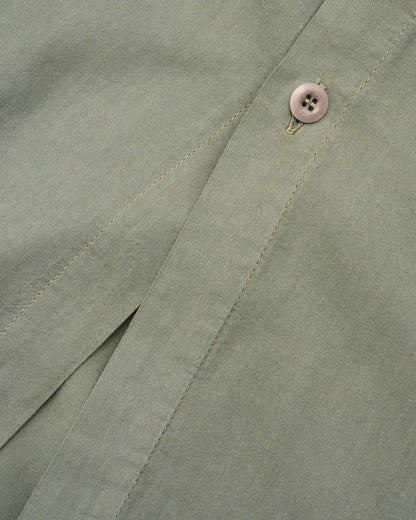 Signature Milk Fibre Duvet Cover Highlands Green hidden button closure and knife-edge finish fabric detail closeup